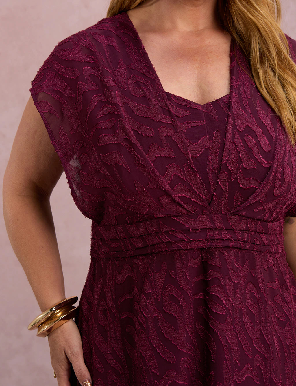 Vestido Midi Jacquard Vinho