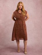 Vestido Midi Jacquard Marrom