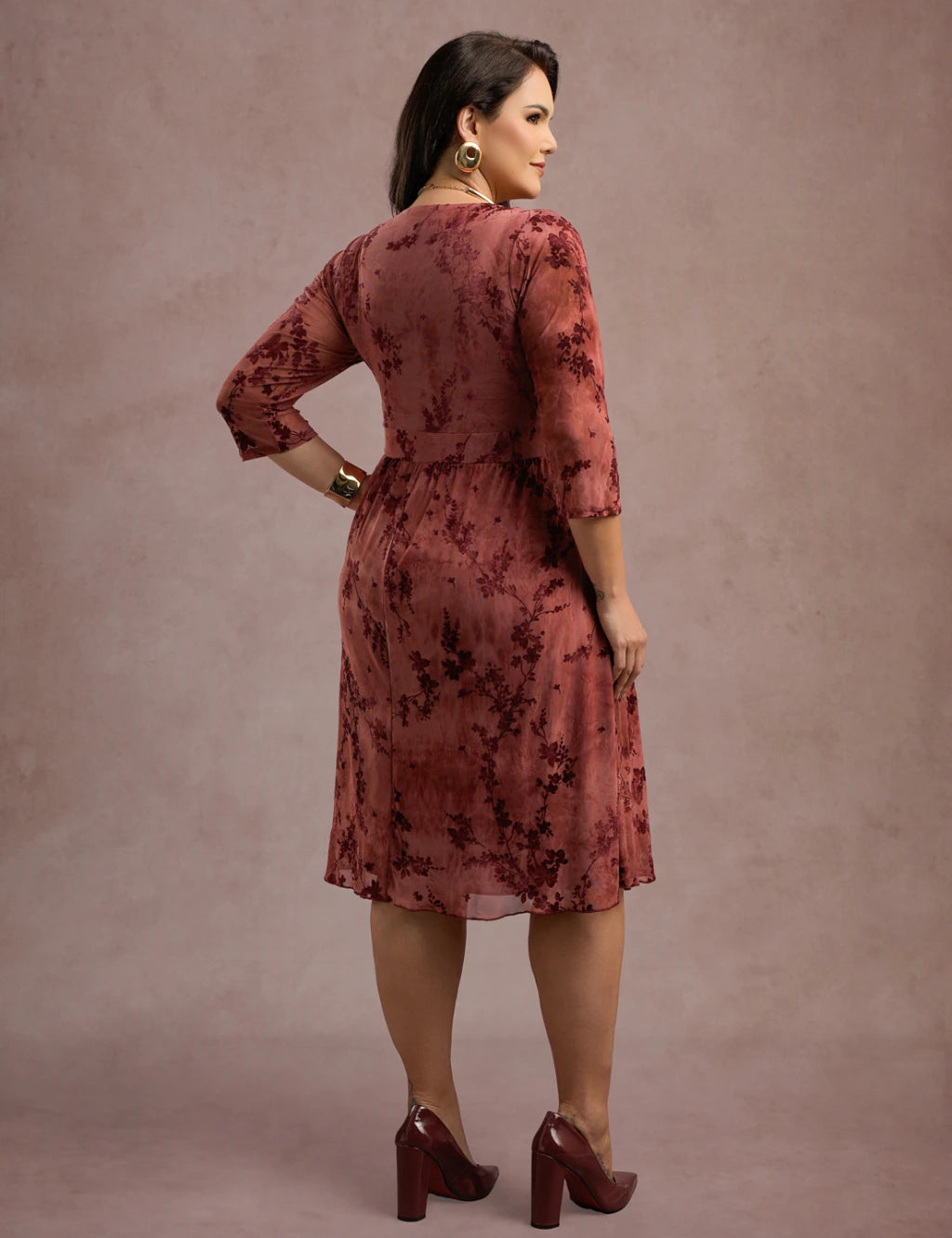 Vestido Midi Flocado Com Trança Vinho
