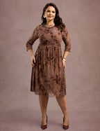 Vestido Midi Flocado Com Trança Marrom