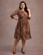 Vestido Midi Flocado Com Trança Marrom