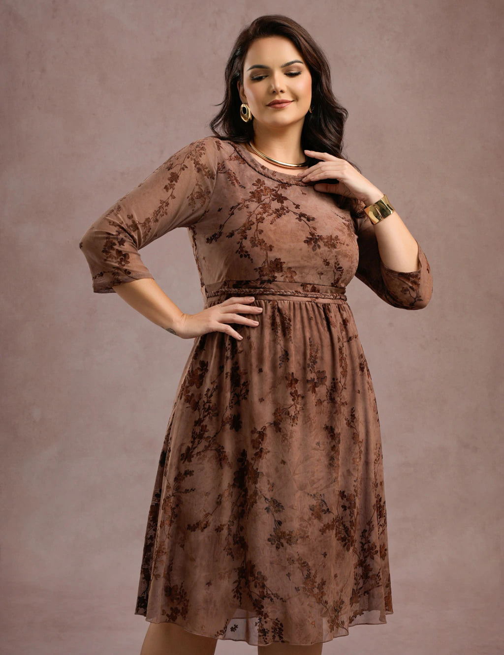 Vestido Midi Flocado Com Trança Marrom