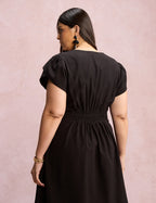 Vestido Midi Com Detalhe Cordinha Preto