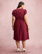Vestido Midi Com Detalhe Cordinha Vinho