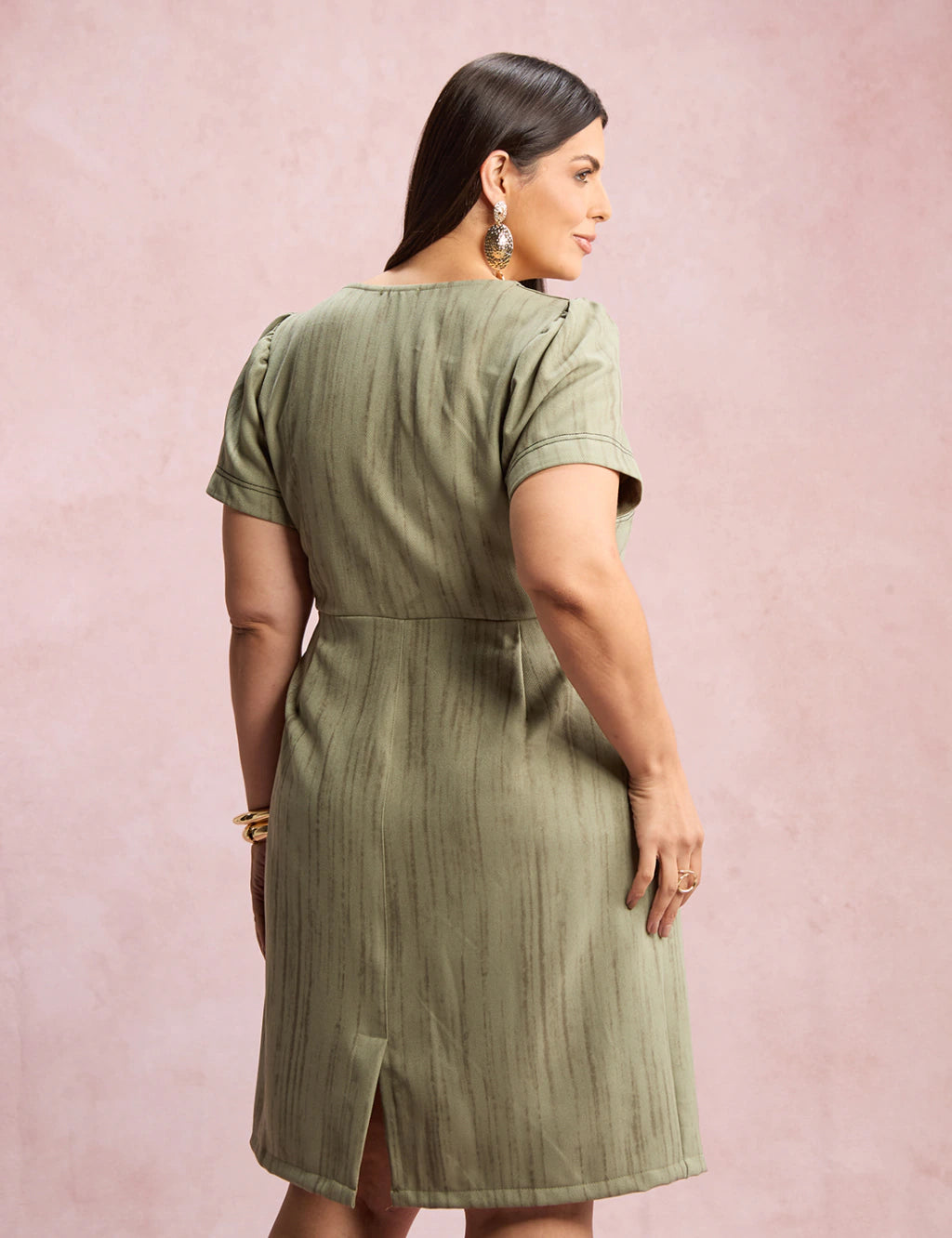 Vestido Midi Com Textura Bolso Verde