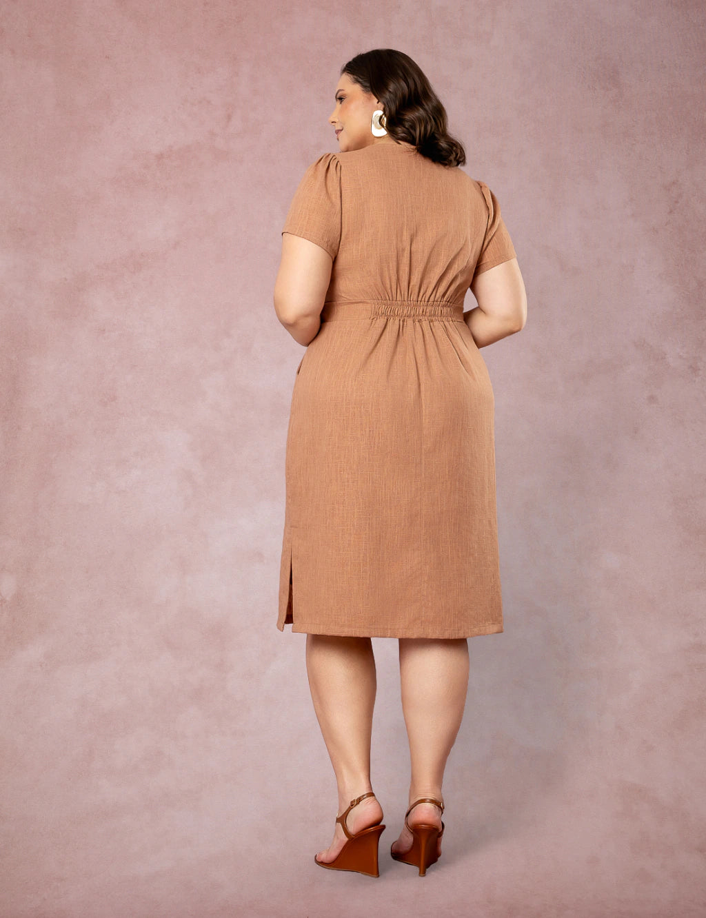 Vestido Midi Detalhe No Decote Marrom