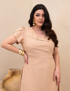 Vestido Midi Pregas E Recortes Bege