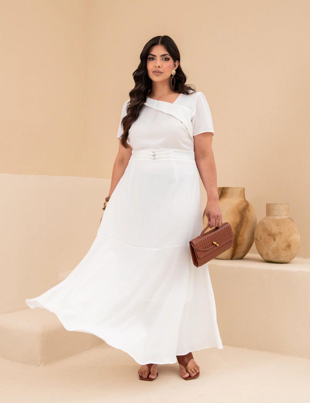 Vestido longo Decote Com Detalhe Branco