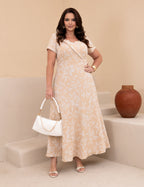 Vestido longo Com Textura Floral Bege
