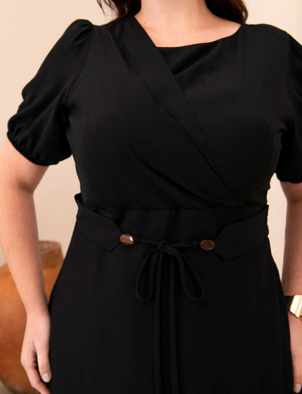 Vestido Longo Frente Detalhe Transpassado Preto