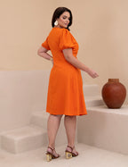 Vestido Midi Decote Princesa Laranja