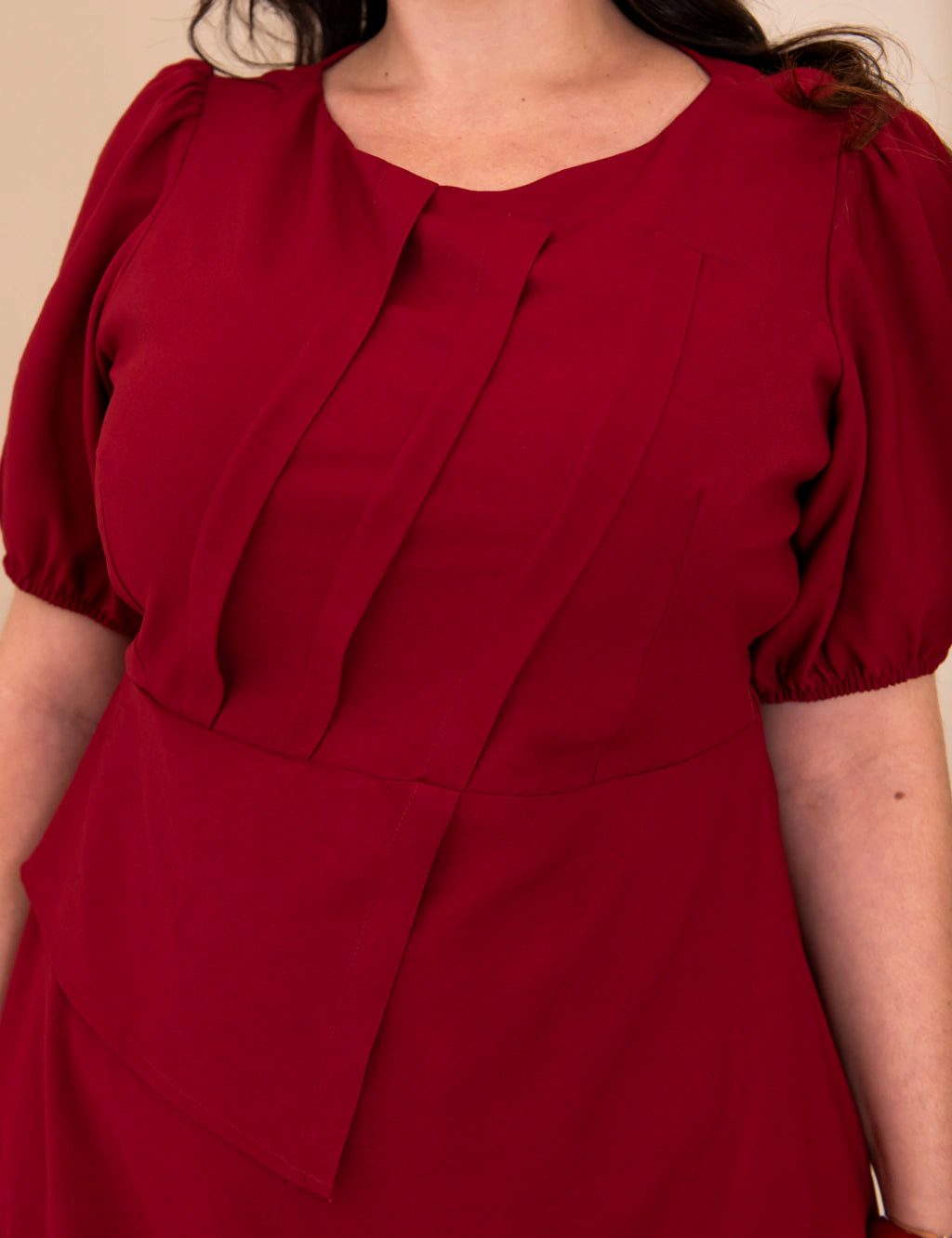 Vestido Midi Com Pregas Vinho