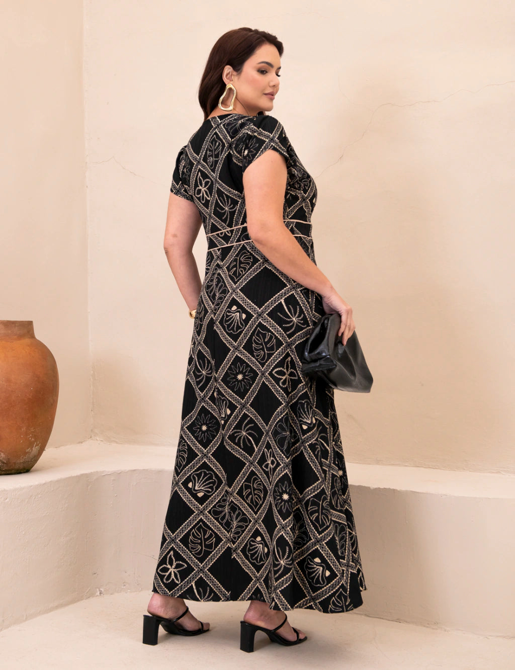 Vestido Longo Frisse Estampado Preto