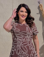Vestido Curto Com Saia Flare Marrom