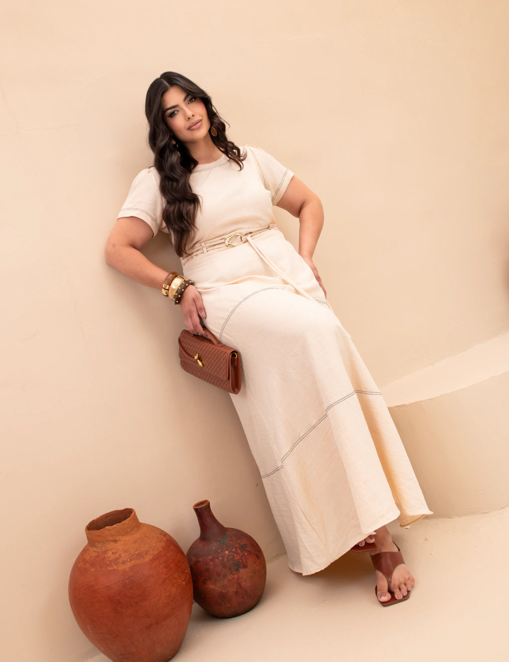Vestido Longo Com Fivela Bege