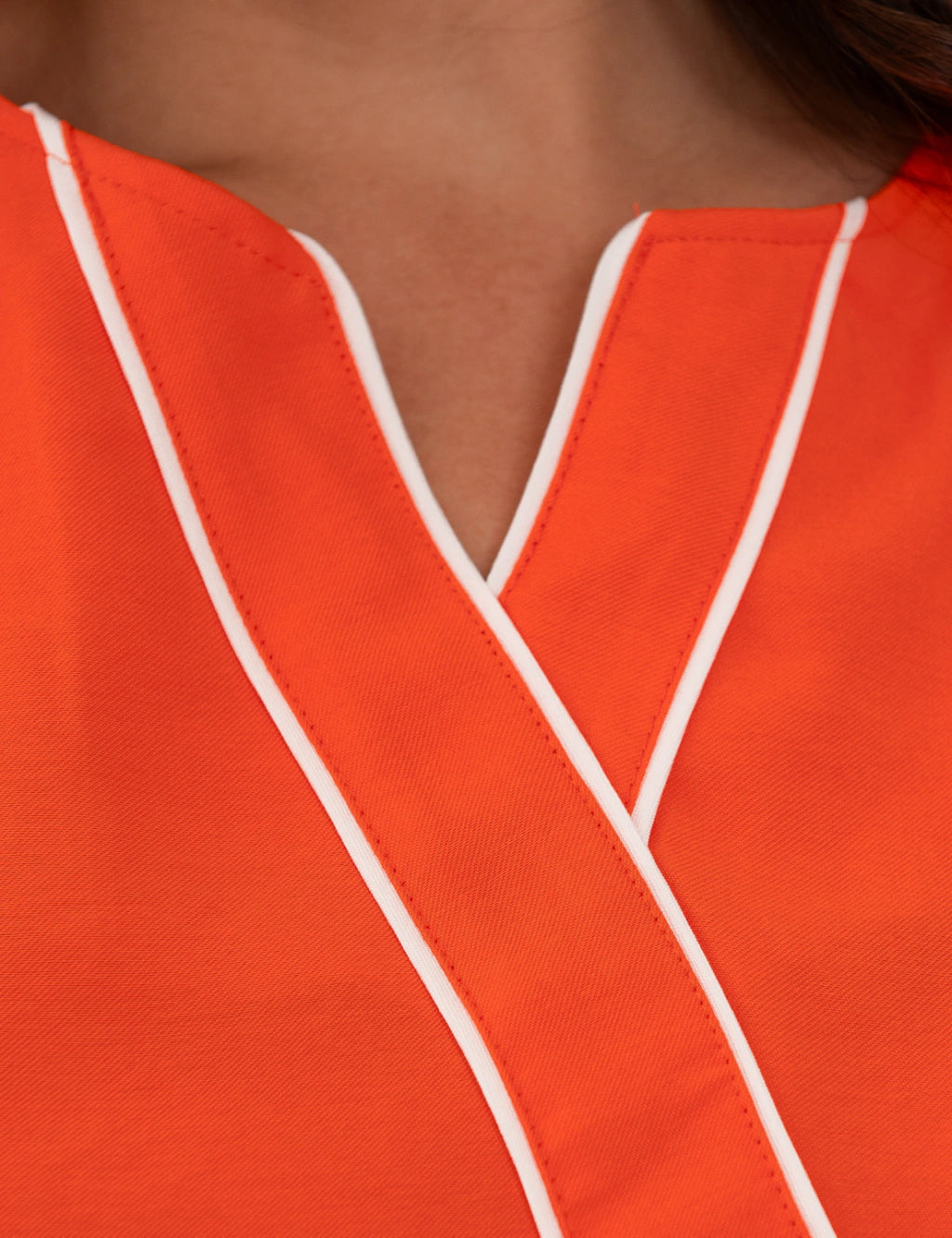 Vestido Longo Com Vivo Frente Laranja